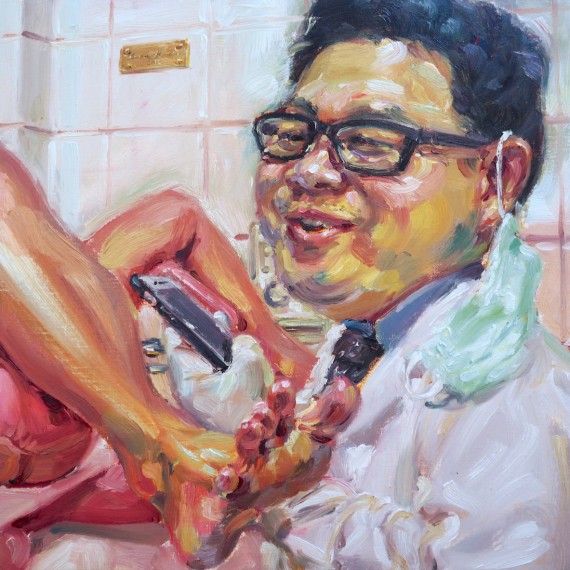 เดี๋ยวทักไป คนไข้รออยู่ (I’ll call you later), oil on linen, 50x50 cm.